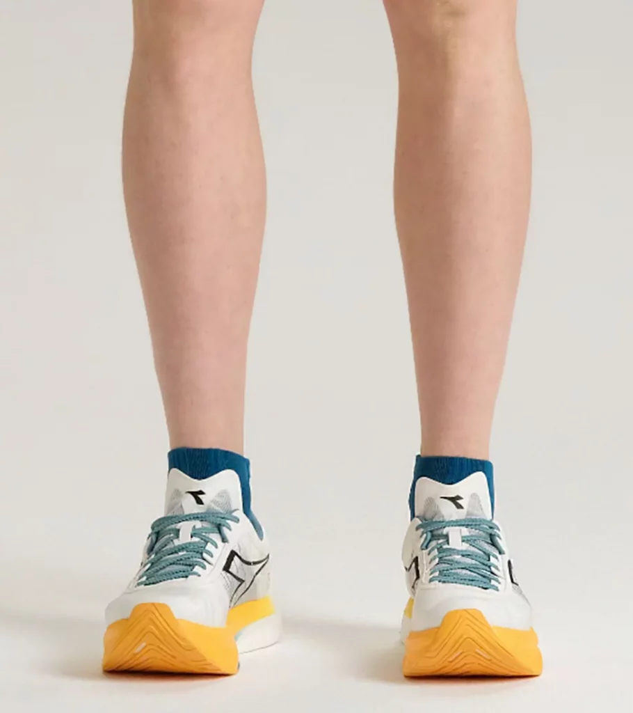 peso Diadora Gara Carbon 3