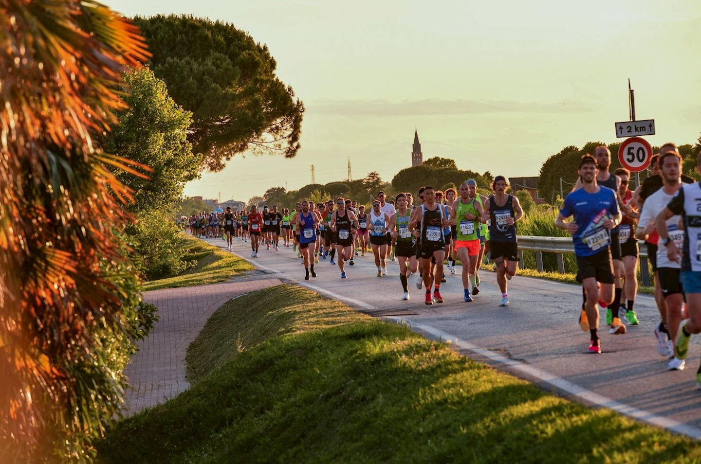 Risultati Jesolo Moonlight Half Marathon 2026: classifiche, vincitori e tempi ufficiali